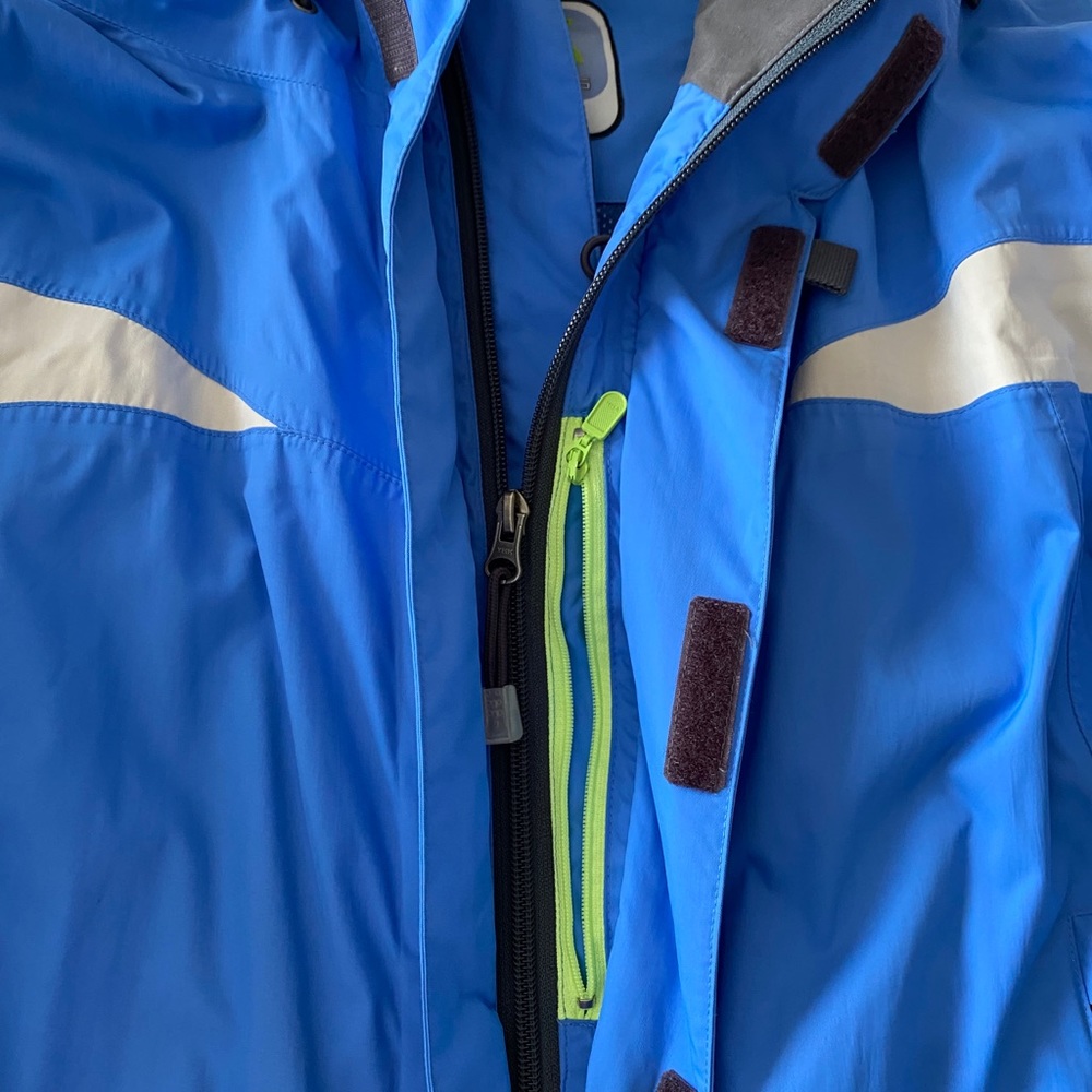 Betty Rides Ski/Snow Brd Jacket View 2